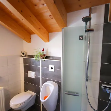 Bergblick By Interhome カップル