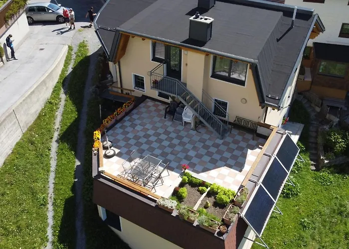 Bergblick By Interhome カップル