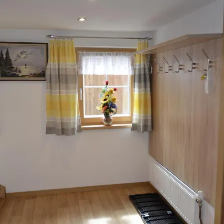 Bergblick By Interhome 卡普尔